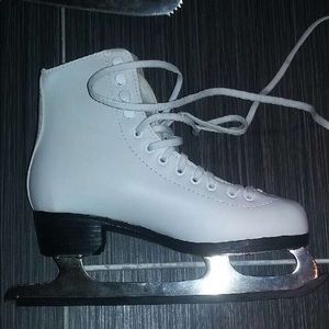 Girls Skates